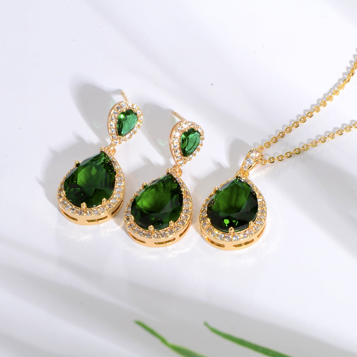 Bright Big Zircon Water Drops Necklace