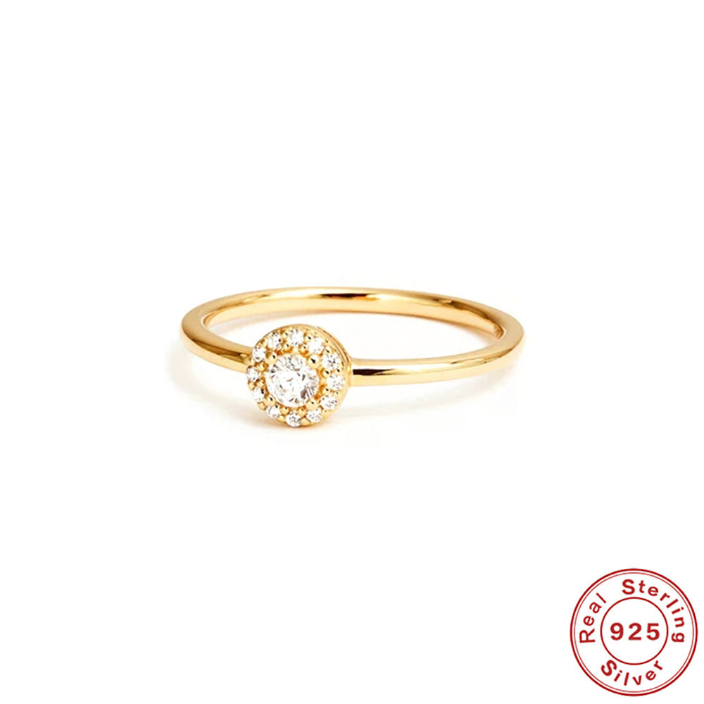 Rounded Corner Moissanite 18K Gold Ring