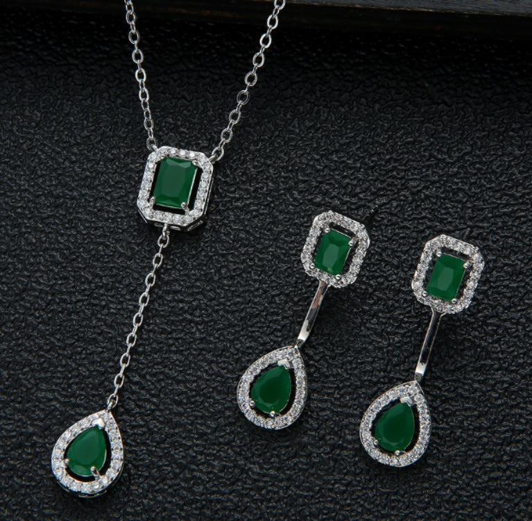 Micro Inlaid Zircon Water Drop Necklace