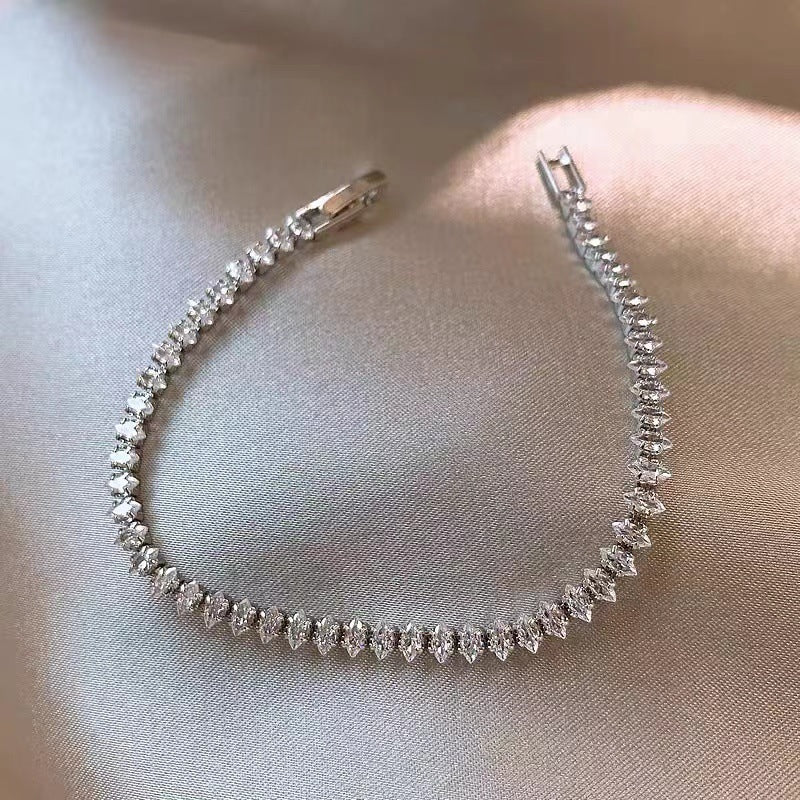 Zircon Bracelet